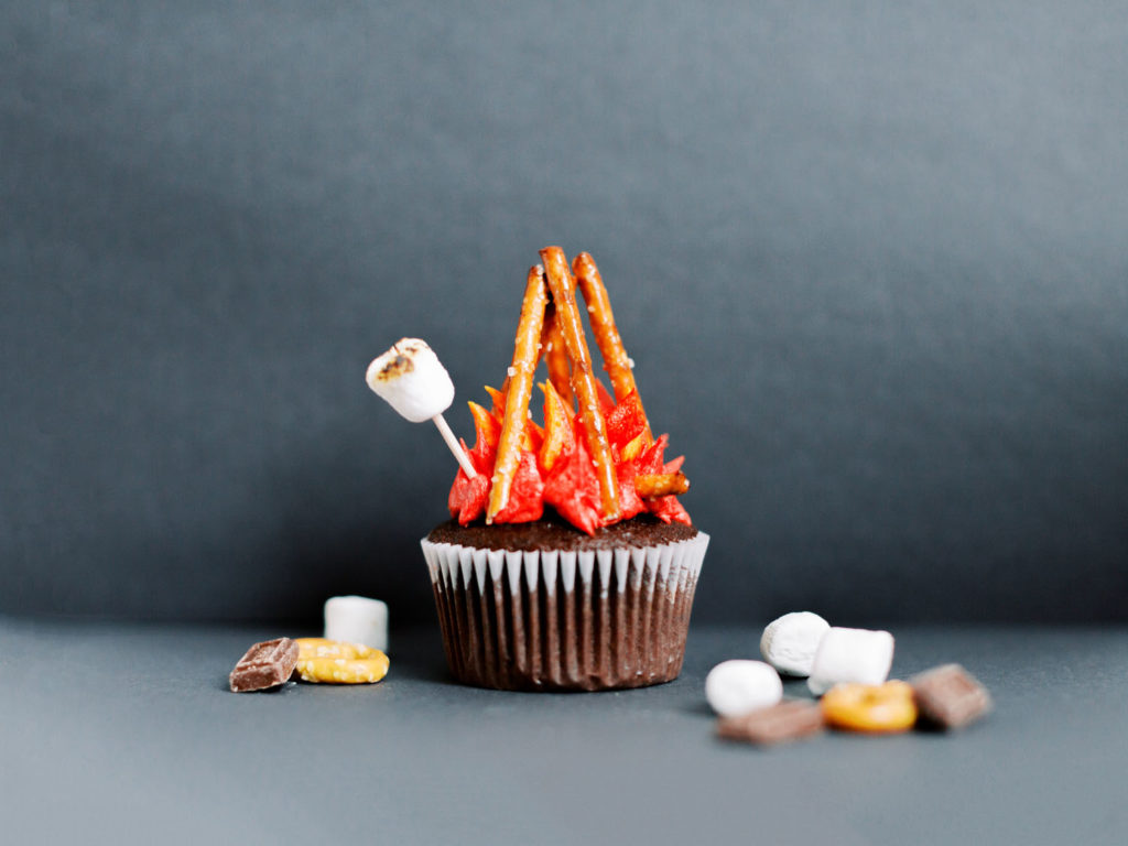 Campfire Themed Cupcakes