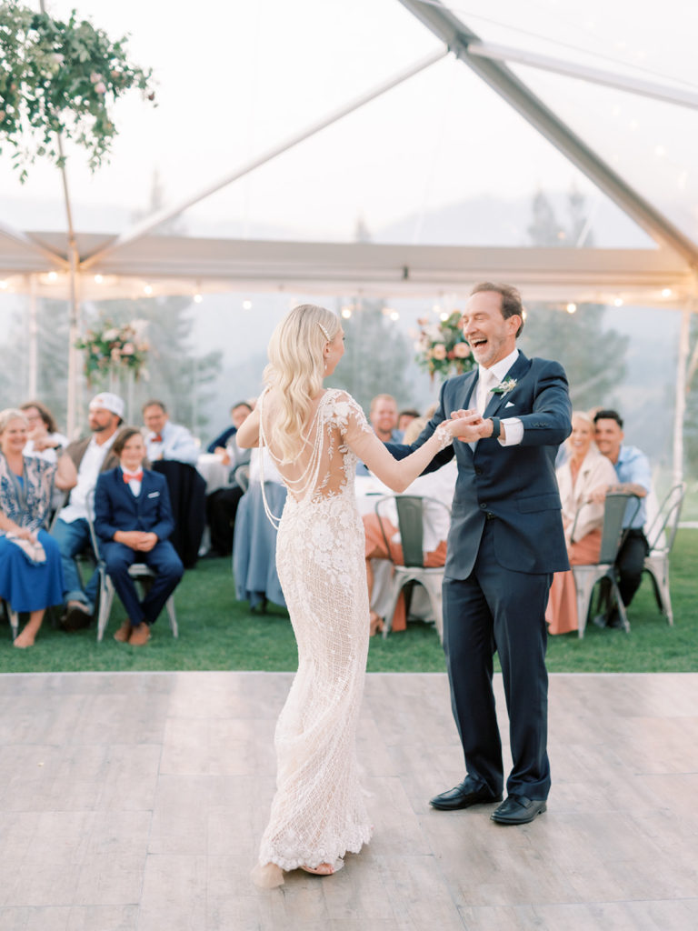 couples want connection, not perfection on their wedding day